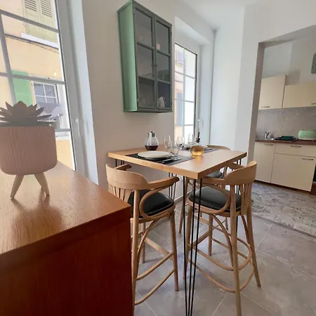 Le Cocon Chic Choc Et Cosy * La Ciotat