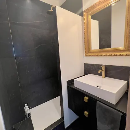 Le Cocon Chic Choc Et Cosy Apartment