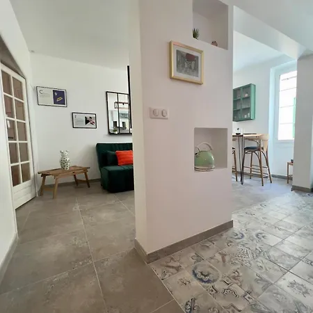 Apartment Le Cocon Chic Choc Et Cosy